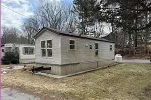 40 Albany Rd, West Stockbridge, MA 01266 - Photo 3