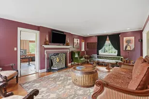 2055 Allen St, Springfield, MA 01118 - Photo 3