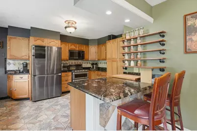 2055 Allen Street, Springfield, MA 01118 - Photo 9