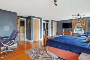 2055 Allen St, Springfield, MA 01118 - Photo 17