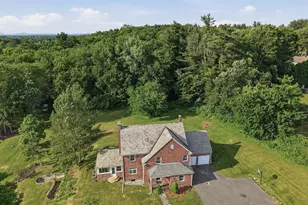 2055 Allen St, Springfield, MA 01118 - Photo 41