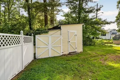 26 Oriole Street, New Bedford, MA 02745 - Photo 23