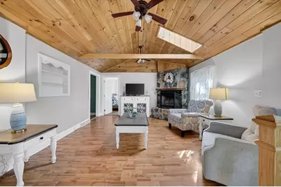 26 Oriole Street, New Bedford, MA 02745 - Photo 3