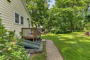 26 Oriole St, New Bedford, MA 02745 - Photo 29