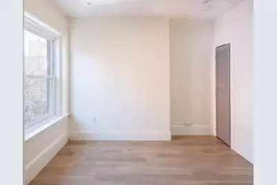301 Newbury #11, Boston, MA 02115 - Photo 3