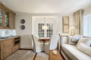 9 Willow, Boston, MA 02108 - Photo 3