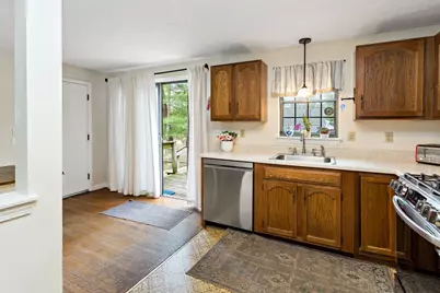 7 Bonnie Briar Rd, Barnstable, MA 02655 - Photo 11