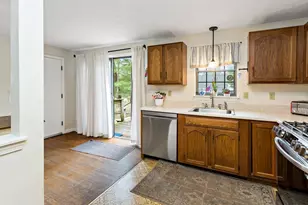 7 Bonnie Briar Rd, Barnstable, MA 02655 - Photo 11