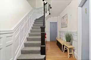 35 Grove St, Boston, MA 02114 - Photo 7