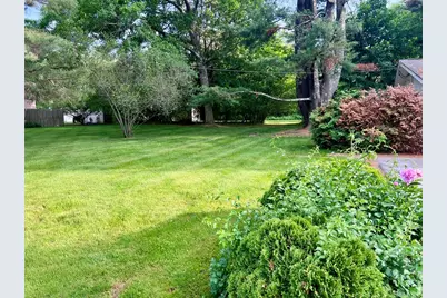 3 Merrill Dr, Framingham, MA 01701 - Photo 17