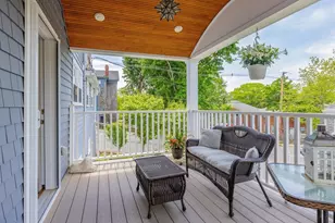 55 Gregory St, Marblehead, MA 01945 - Photo 9