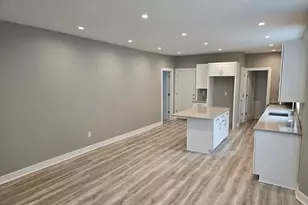 39 Fiske St, Waltham, MA 02451 - Photo 7