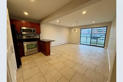 175 Ward St #12, Revere, MA 02151 - Photo 5