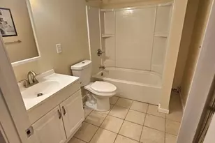 774 E 5th St, Boston, MA 02127 - Photo 9