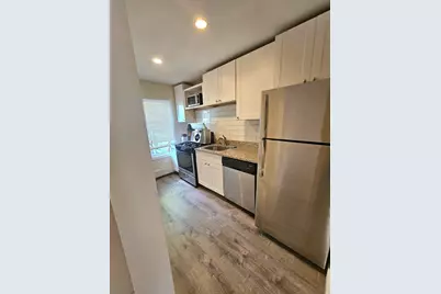 774 E 5th St #1, Boston, MA 02127 - Photo 5