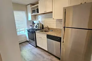 774 E 5th St, Boston, MA 02127 - Photo 5