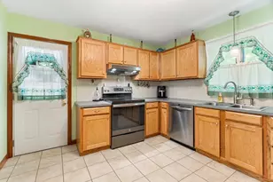 224 Perryville Rd, Rehoboth, MA 02769 - Photo 7