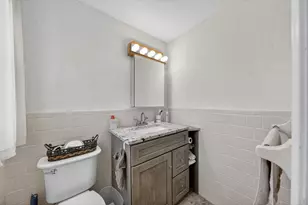 131 Spring St, Fairhaven, MA 02719 - Photo 19