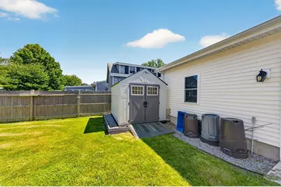 131 Spring Street, Fairhaven, MA 02719 - Photo 33