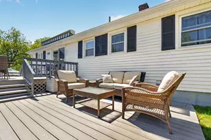 131 Spring St, Fairhaven, MA 02719 - Photo 9