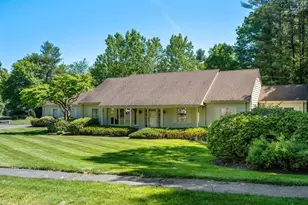 37 Driftwood Dr, Holden, MA 01520 - Photo 1