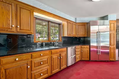 37 Driftwood Dr, Holden, MA 01520 - Photo 13