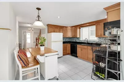 109 Walnut St #109, Malden, MA 02148 - Photo 3
