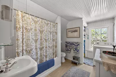 205 Grand Ave, Falmouth, MA 02540 - Photo 35