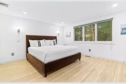 44 Rowena Rd, Newton, MA 02459 - Photo 13