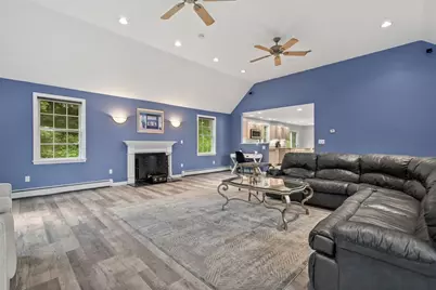 62 Coffey Ave, Haverhill, MA 01835 - Photo 5