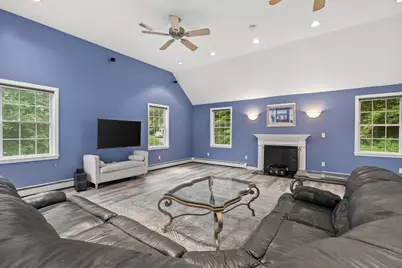 62 Coffey Ave, Haverhill, MA 01835 - Photo 7