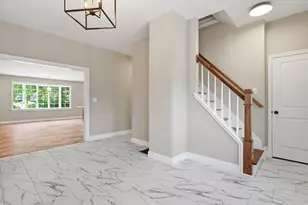 765 Massachusetts Ave, Lunenburg, MA 01462 - Photo 7