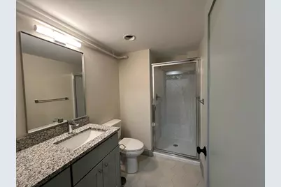 160 Seabury St #27, Fall River, MA 02720 - Photo 5