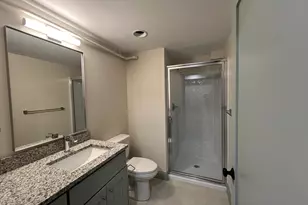 160 Seabury St, Fall River, MA 02720 - Photo 5