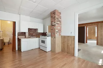 1359 Purchase St, New Bedford, MA 02740 - Photo 11