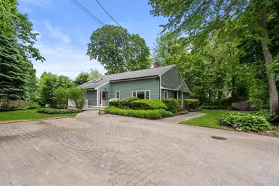 18 Ivy Rd, Littleton, MA 01460 - Photo 1
