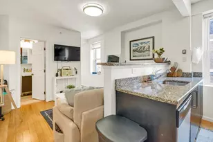 35 N Margin St, Boston, MA 02113 - Photo 3