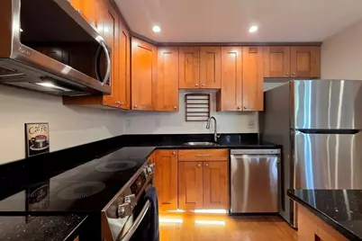 11 Church St #101, Salem, MA 01970 - Photo 3