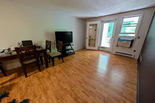 182 Heritage Dr, Northbridge, MA 01588 - Photo 5