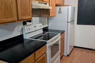 182 Heritage Dr, Northbridge, MA 01588 - Photo 11