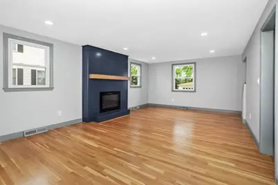 29 Harbor St, Danvers, MA 01923 - Photo 11