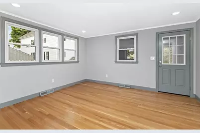 29 Harbor St, Danvers, MA 01923 - Photo 13