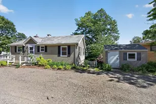 207 Sandy Beach Rd, Plymouth, MA 02360 - Photo 3