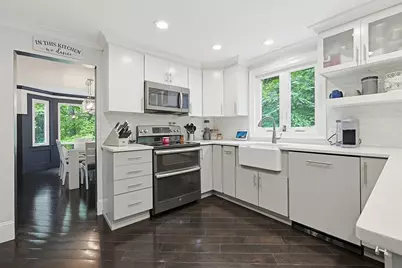 1 Leone Ln, Mendon, MA 01756 - Photo 11