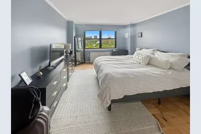 6 Whittier Pl #8R, Boston, MA 02114 - Photo 7