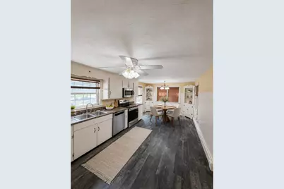 485 Central Street, Leominster, MA 01453 - Photo 7