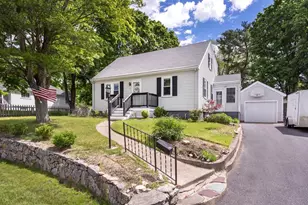 92 Hawthorn, Westwood, MA 02090 - Photo 1