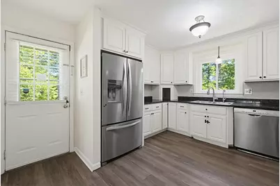 14 Terra Ln, Hudson, NH 03051 - Photo 7
