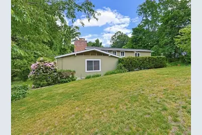 17 Churchill Road, Winchester, MA 01890 - Photo 3