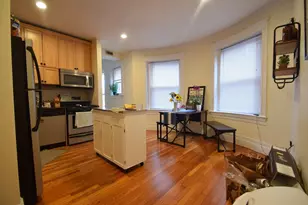 191 Winthrop Rd, Brookline, MA 02445 - Photo 9